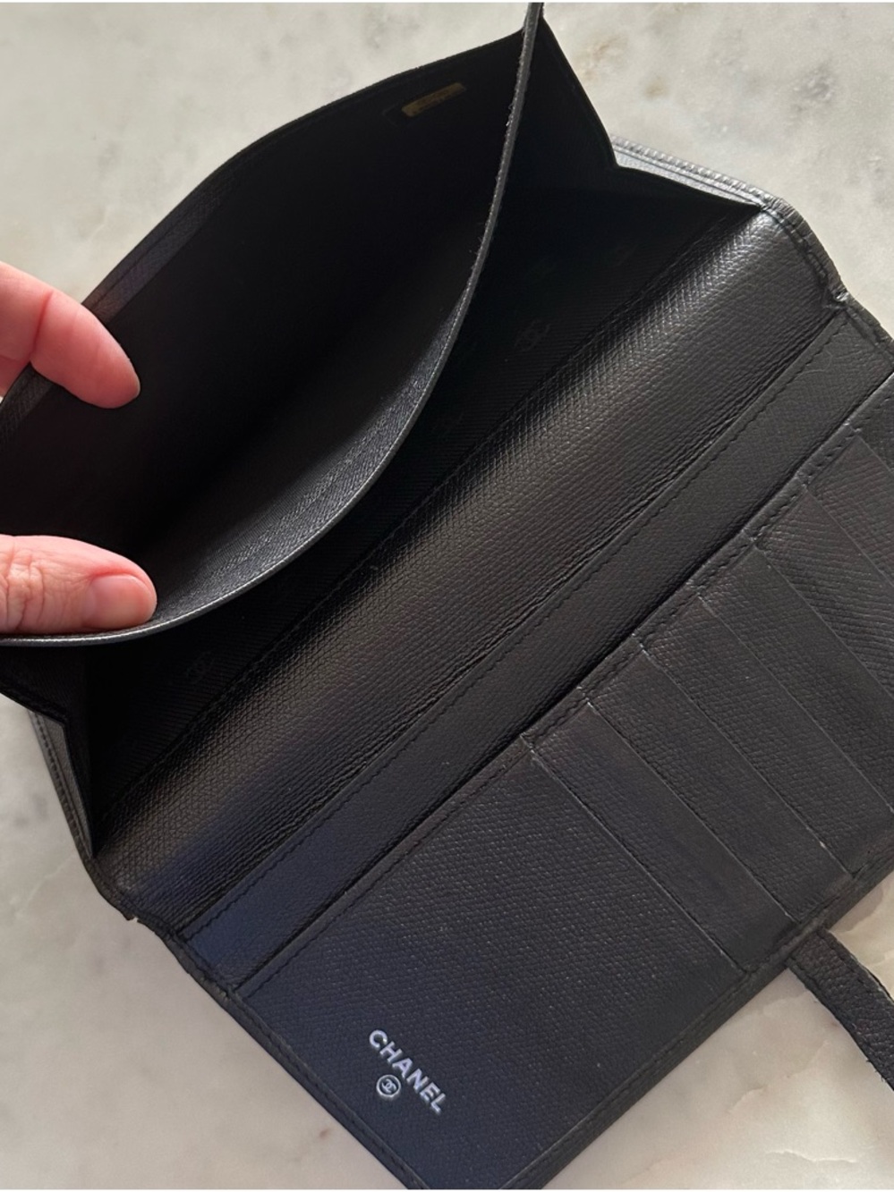 CHANEL Black Caviar Leather Long Wallet with CC Button - Picture 4 of 10